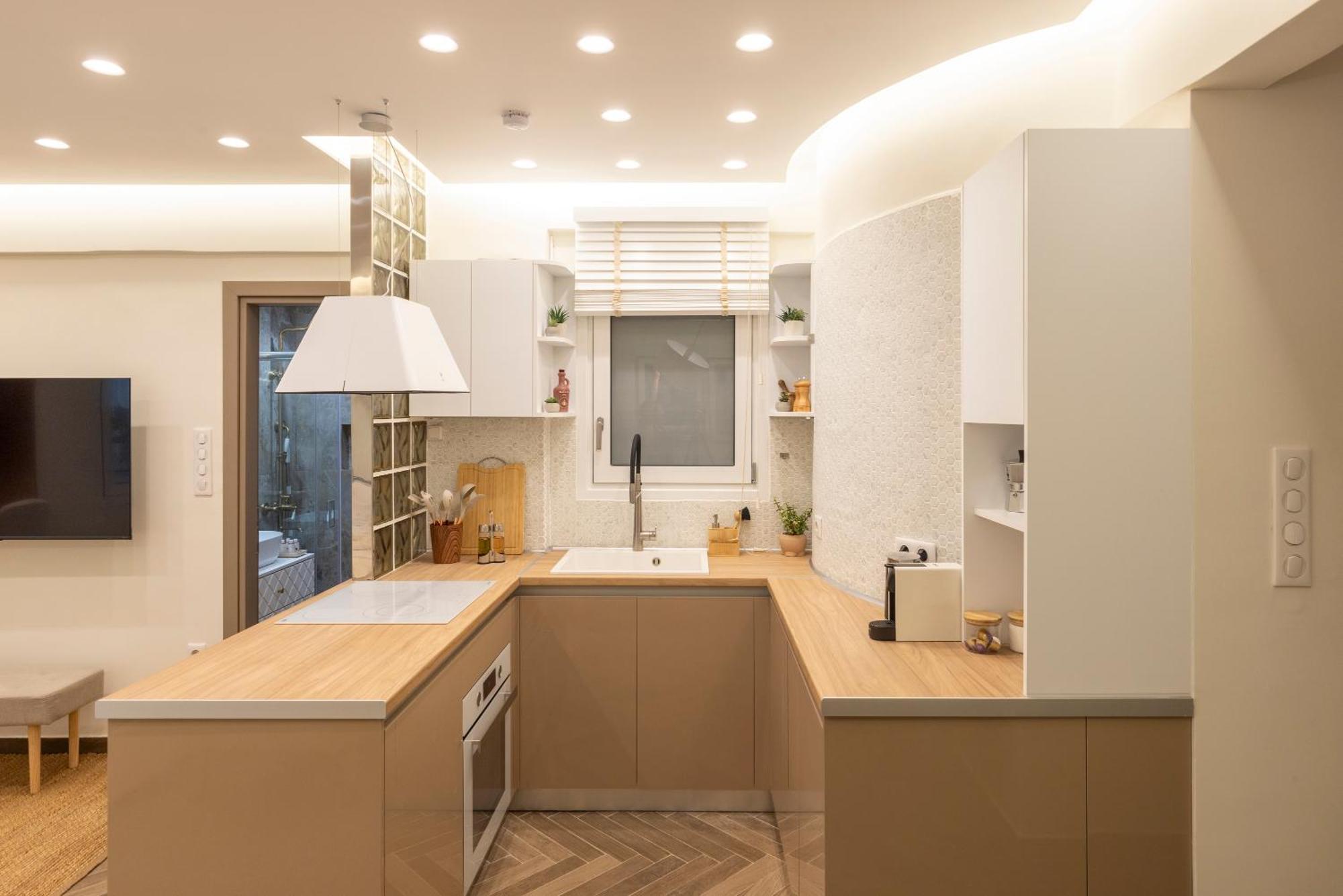 Studio Flat 21 At Evangelismos Metro Stn Atene Esterno foto