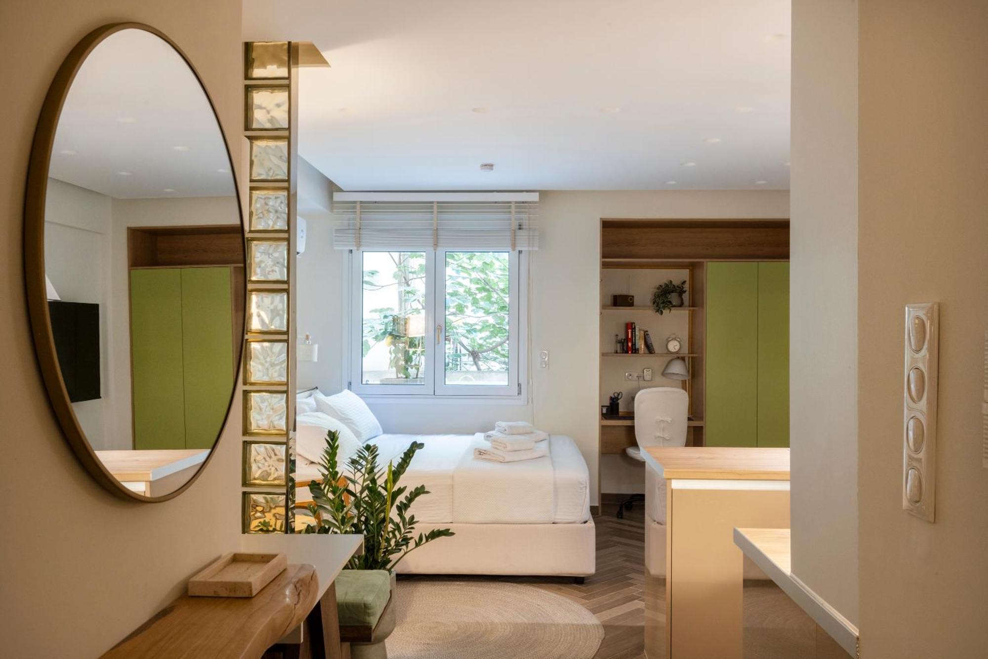 Studio Flat 21 At Evangelismos Metro Stn Atene Esterno foto
